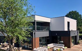 Hotelya - Lille Villeneuve D'Ascq